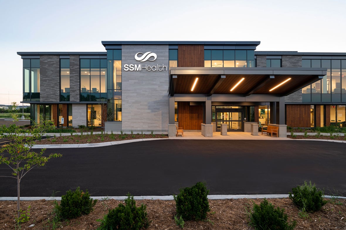 SSM Health Beaver Dam Clinic exterior photograph of facade at dusk