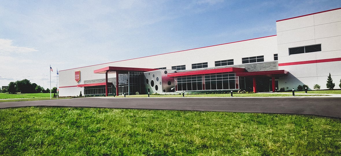 C.D. Smith completed construction on the Masters Gallery Foods, Inc. new packaging and distribution facility in Oostburg, WI which was built to drive continued growth and support the original plant and corporate headquarters in Plymouth. 