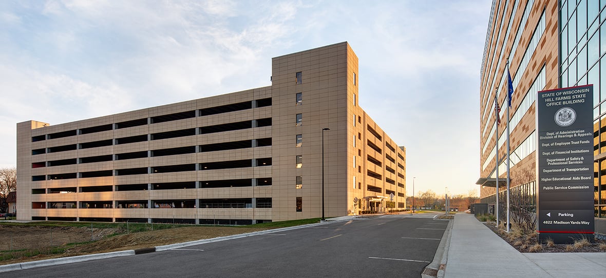 Built by C.D. Smith, the new Hill Farms State Office Building, located in Madison, Wisconsin, is one of the largest public-private partnerships to be successfully completed in the State of Wisconsin.