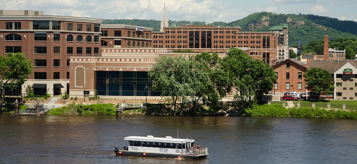 C.D. Smith provided Construction Management and Construction Services for the Weber Center for Performing Arts in La Crosse, Wisconsin. The facility combined the former La Crosse Community Theater and Viterbo University drama and theatrical department into one downtown facility.