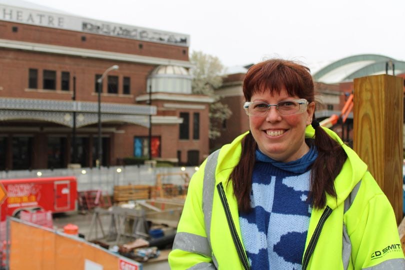 C.D. Smith Construction Sue Behling at the Wisconsin Center Expansion Project Talking about Safety