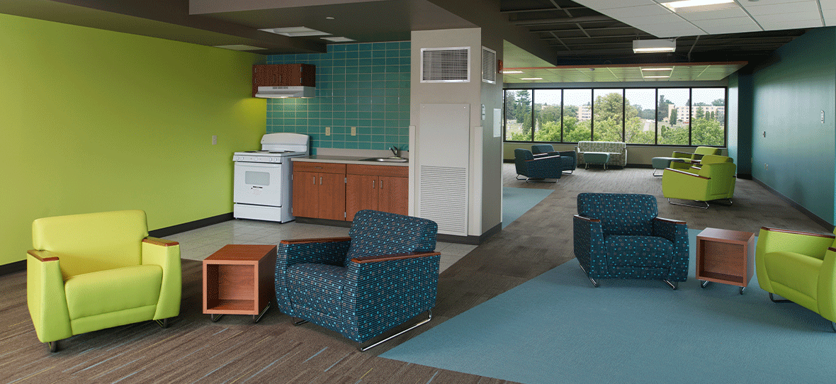 C.D. Smith Construction collaborated with the UW-Platteville Real Estate Foundation on the design, development, financing and construction of a new residence hall and dining center for the campus in Platteville, Wisconsin.