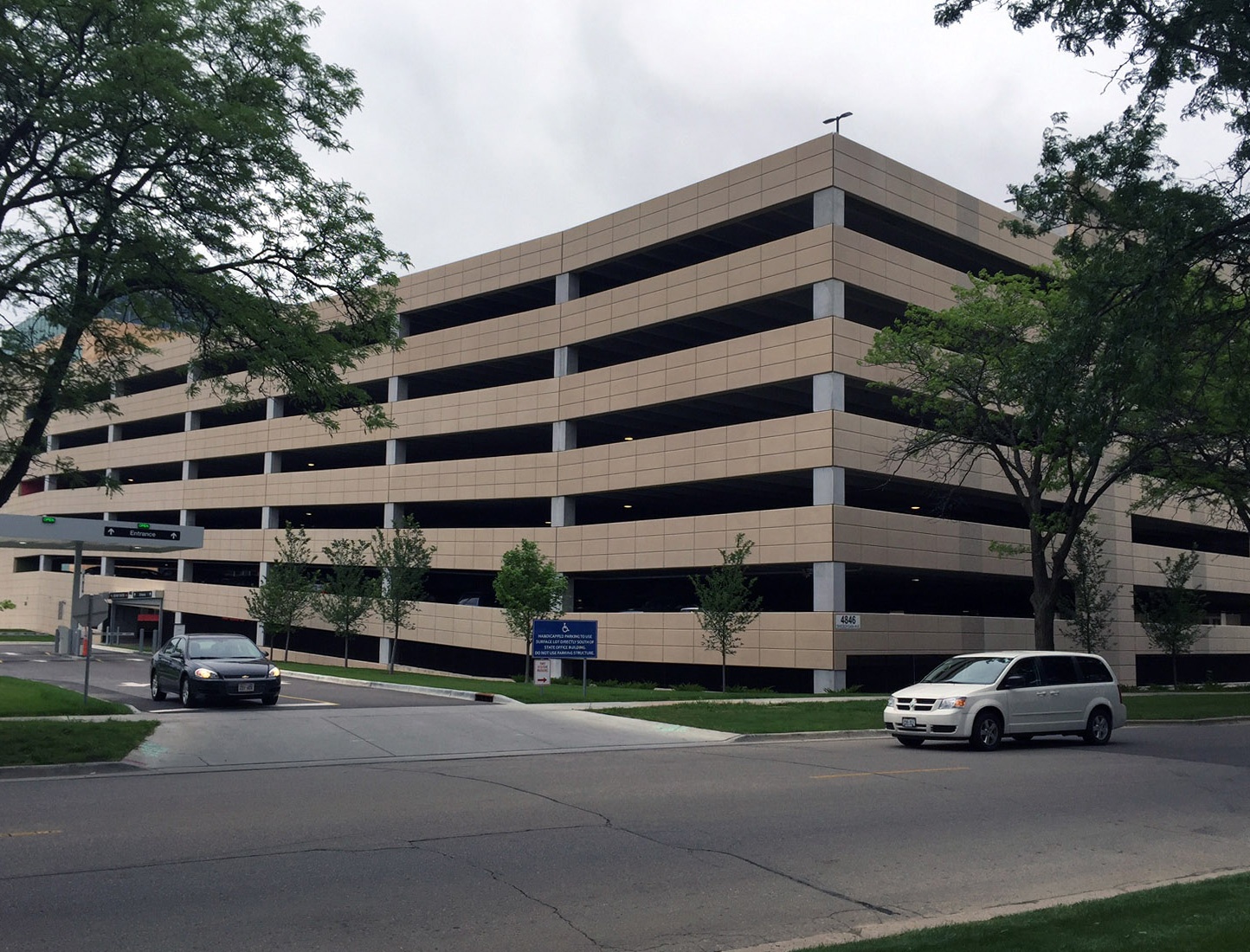 parking-structure-construction-Hill-Farms-Madison